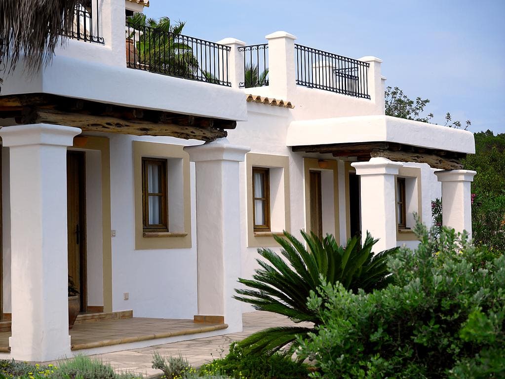 edificio-del-hotel-agroturismo-can-planells-baleares.jpg