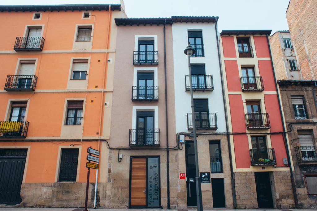 fachada-exterior-apartamentos-logrono.jpg