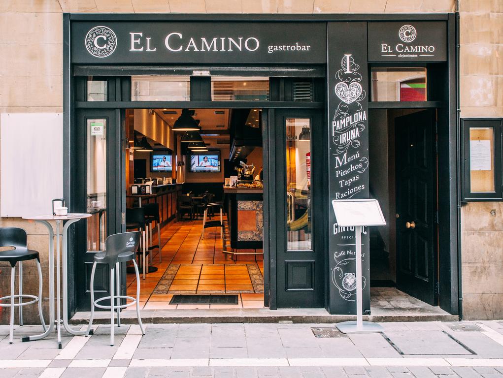 entrada-gastrobar-camino-urban-rooms-pamplona.jpg