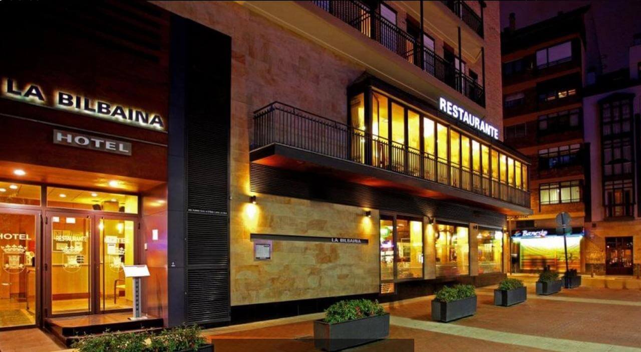 entrada-la-bilbaina-vitoria-gasteiz-hotel.jpg