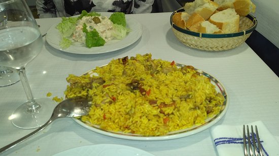 paella-restaurante-artza-jatetxea-bermeo.jpg