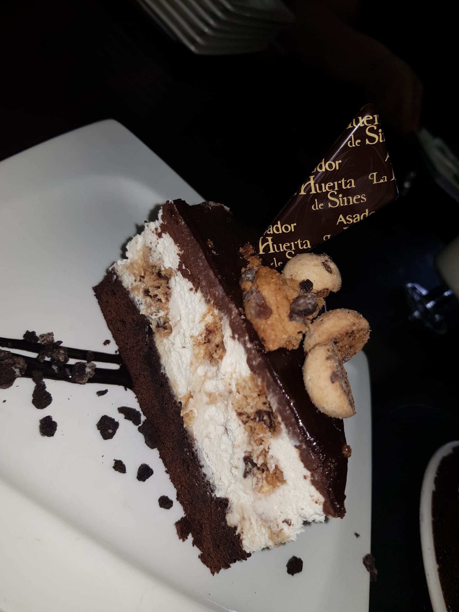 tarta-de-chocolate-restaurante-asador-la-huerta-de-sines-argonos.jpg