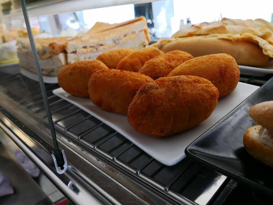 croquetas-bar-cafe-la-sfera-haro-la-rioja.jpg