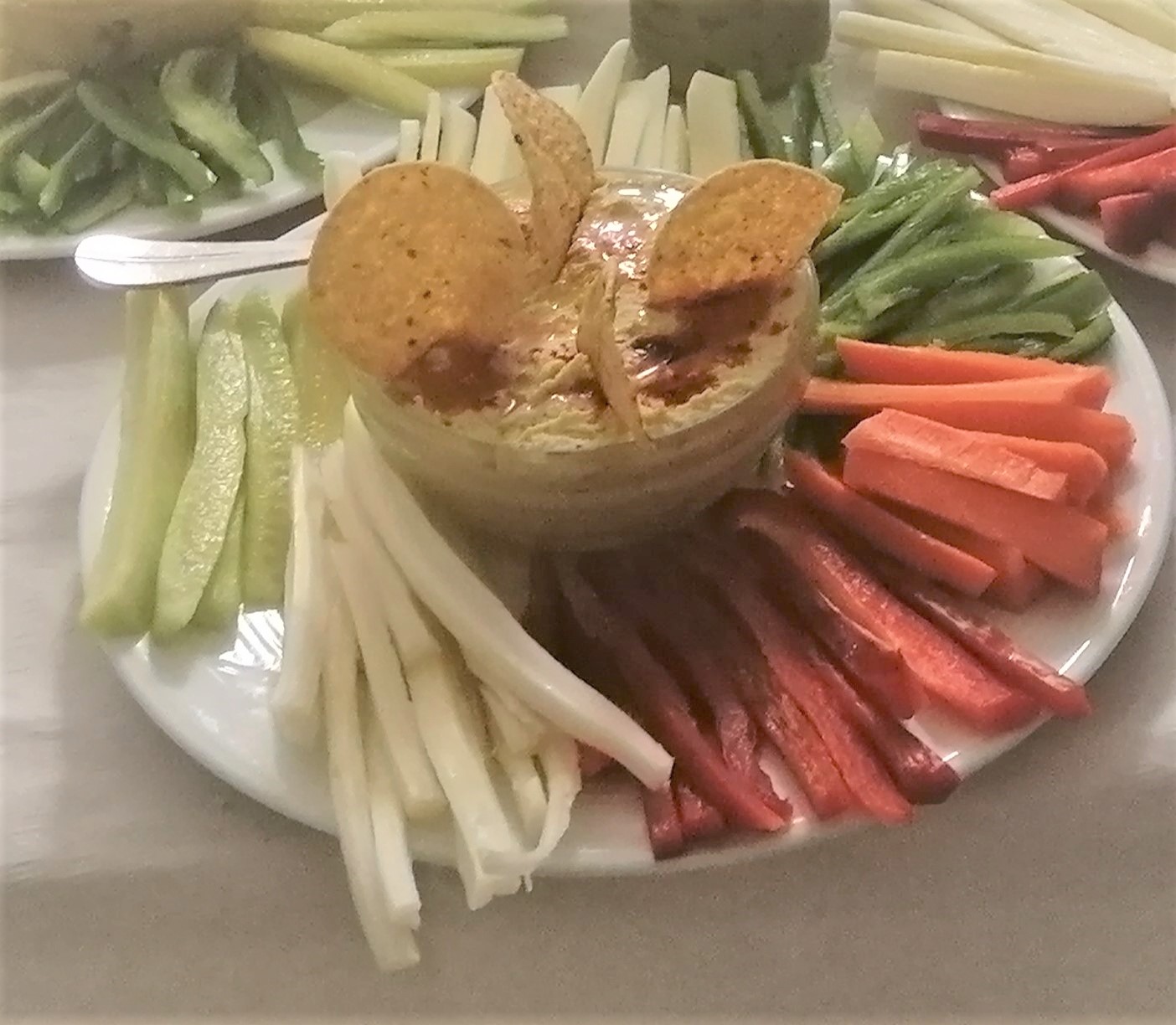 lunch-vegano-verduras-restaurante-bilbao-hostel-bizkaia-euskadi.jpg