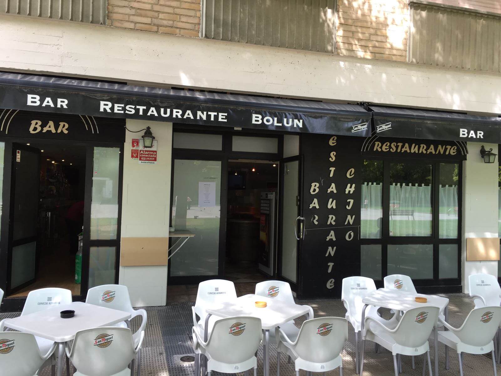 entrada-restaurante-bolun-pamplona-navarra.jpeg