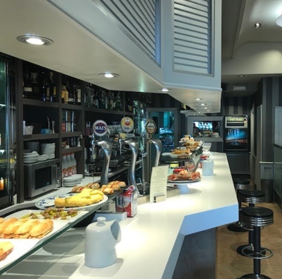 barra-pinchos-cafeteria-cies-cruces-barakaldo.jpg