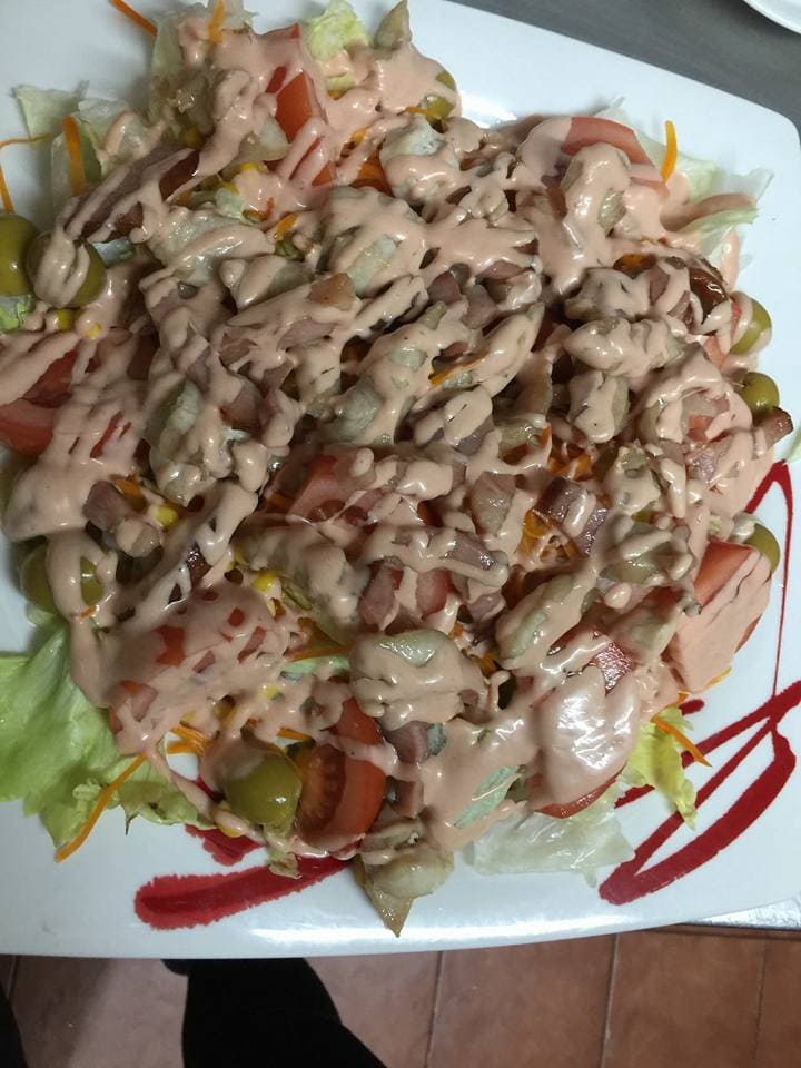 ensalada-de-pollo-sidreria-casa-valdorta-gijon.jpg