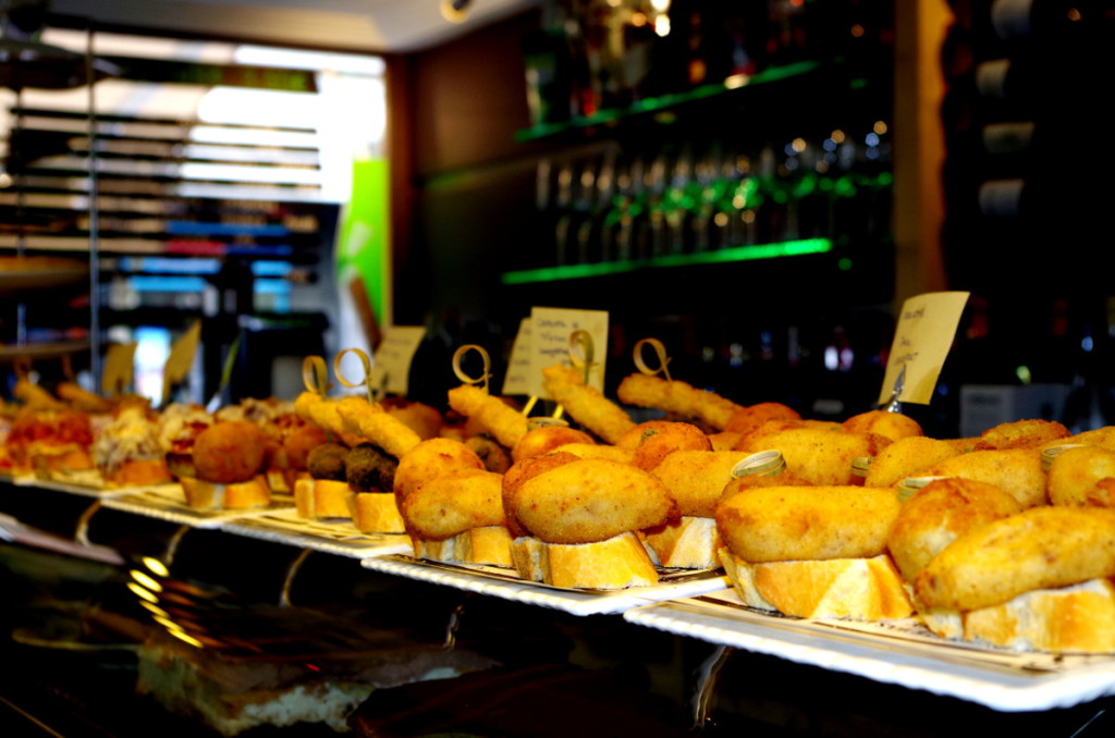 green-bistrot-bilbao-bio-health-food-bar-barra-pinchos.jpg