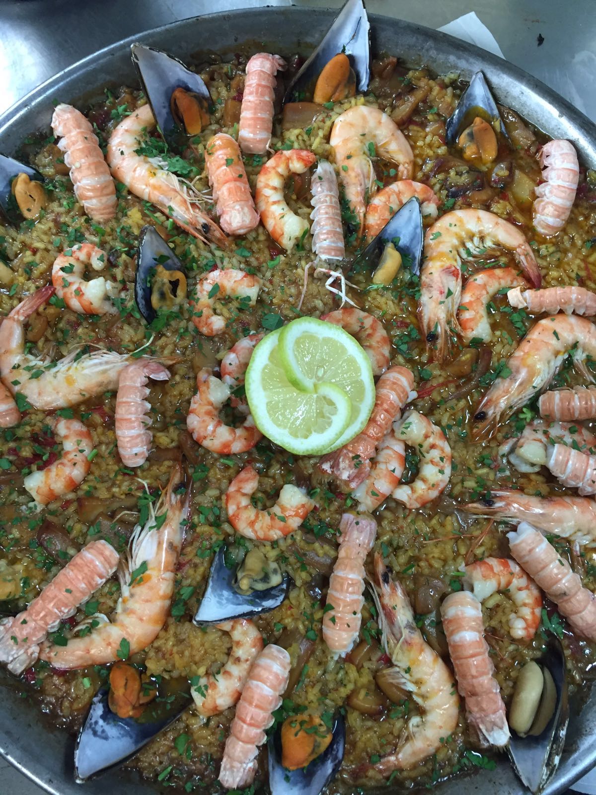 paella-marisco-restaurante-iturrizaga-getxo.jpg