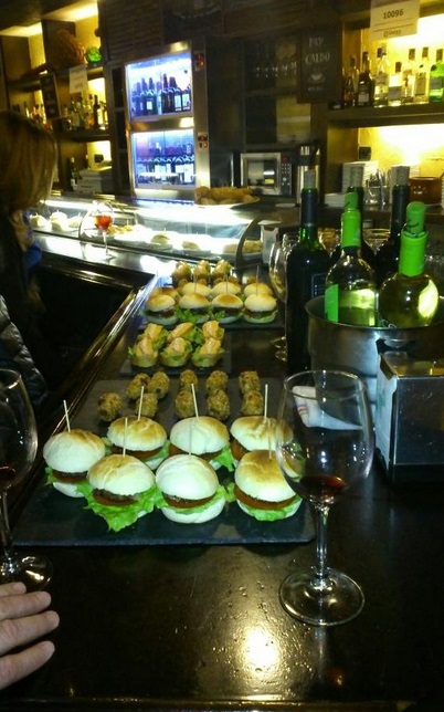 pinchos-barra-vino-bar-itxas-bide-taberna-getxo.jpg