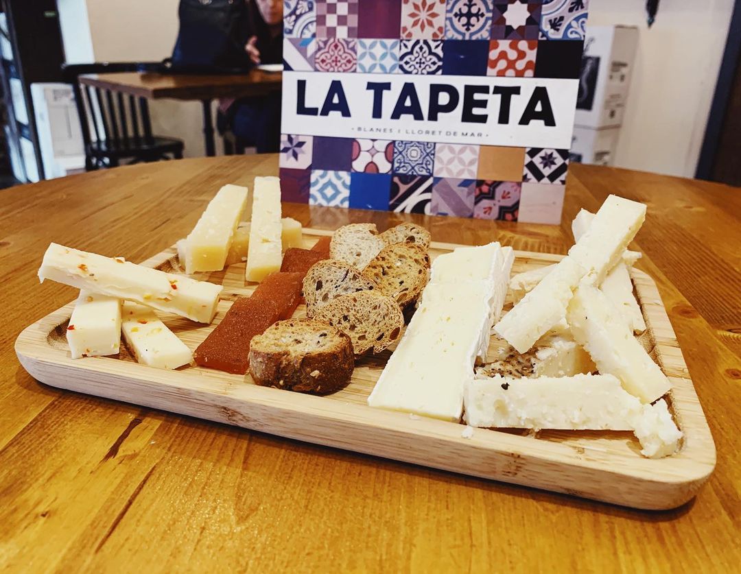 quesos-la-tapeta-girona.jpg