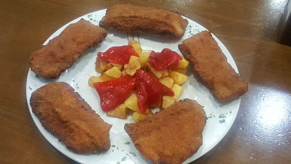 cachopines-con-patatas-restaurante-la-vieja-bodega-rural-gijon-asturias.jpg