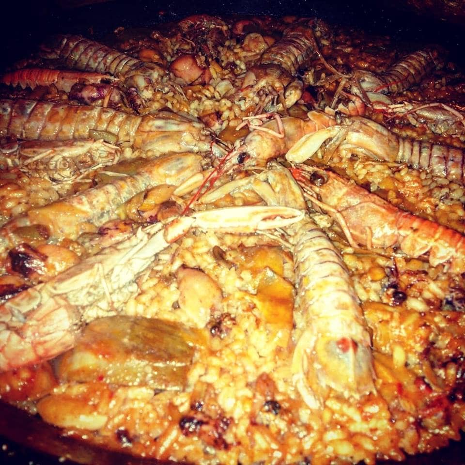 paella-con-cigalas-restaurante-la-cantina-de-ruzafa.jpg