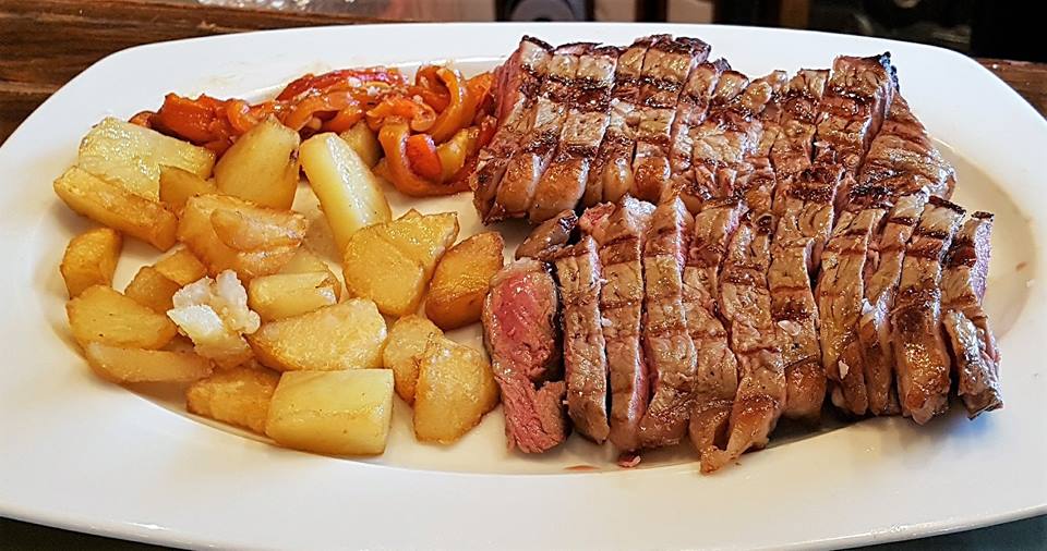 entrecot-patatas-pimientos-restaurante-la-despensa-getxo.jpg