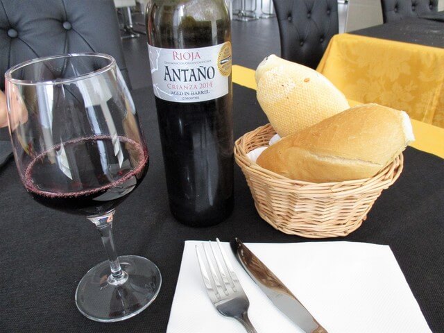 restaurante-laguillo-vino-laredo-cantabria.jpg