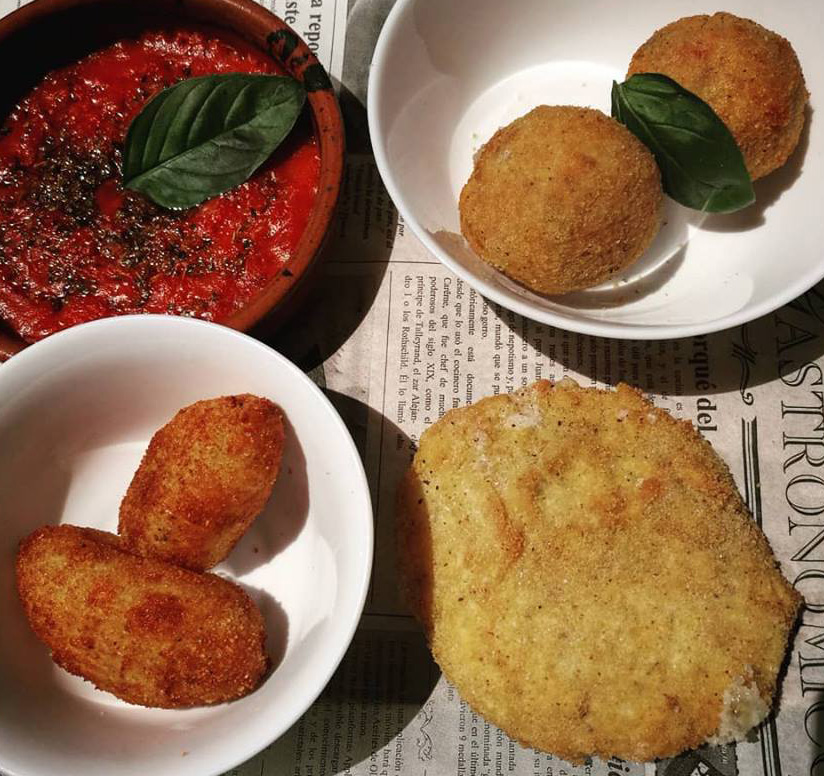 croquetas-mama-pizzeria-tomate-barcelona-restaurante-opti.jpg