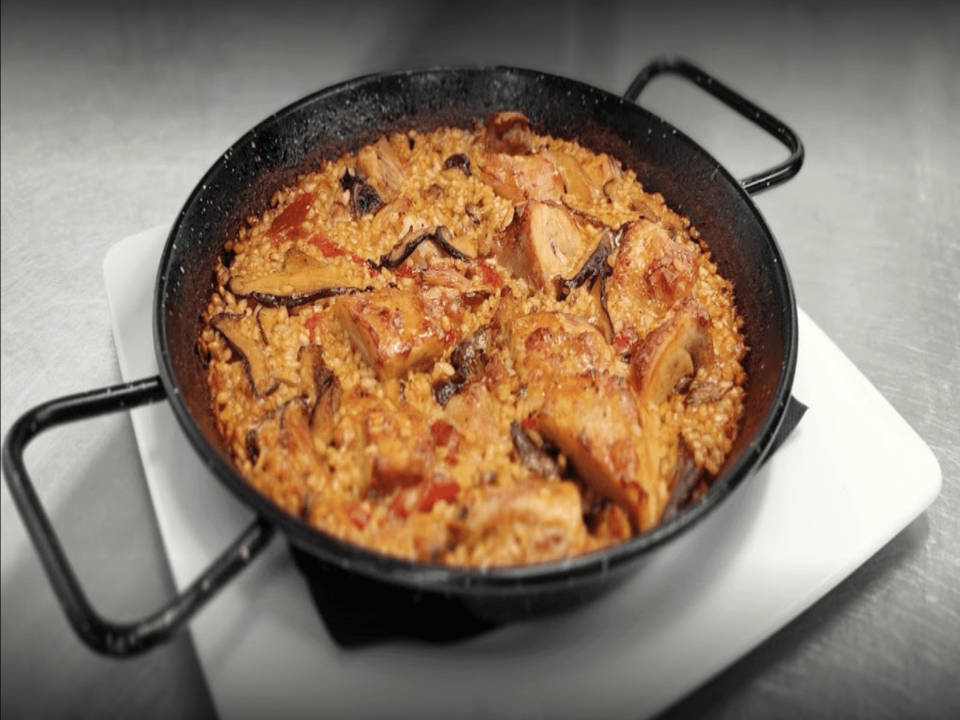 paella-restaurante-la-luna-tafalla-navarra-.png