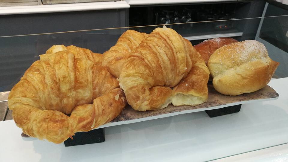 croissants-bar-cafe-sirimiri-bilbao.jpg